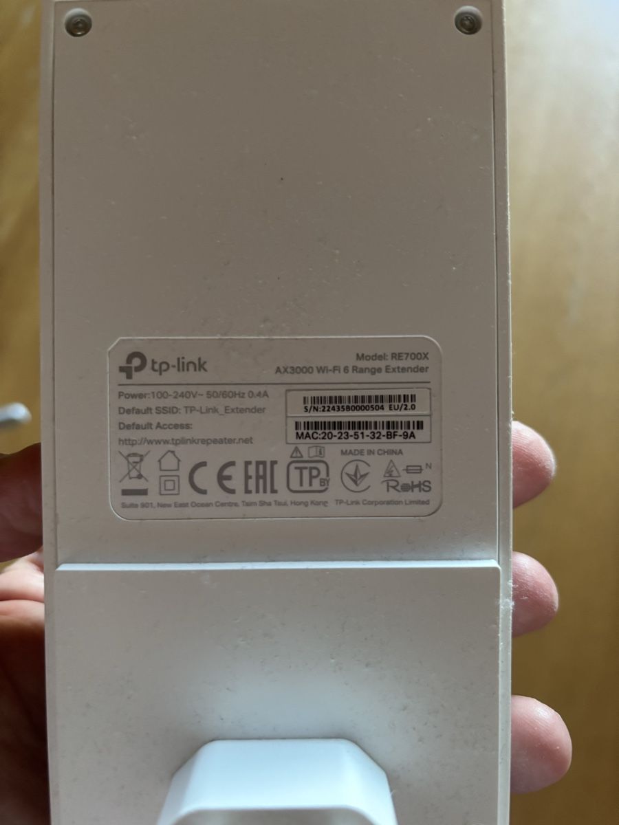 TP-Link Wlan: TP-Link RE700X Wi-Fi 6 Range Extender AX3000 comme neuf  – Gebraucht aus Puidoux von tof_l298 2