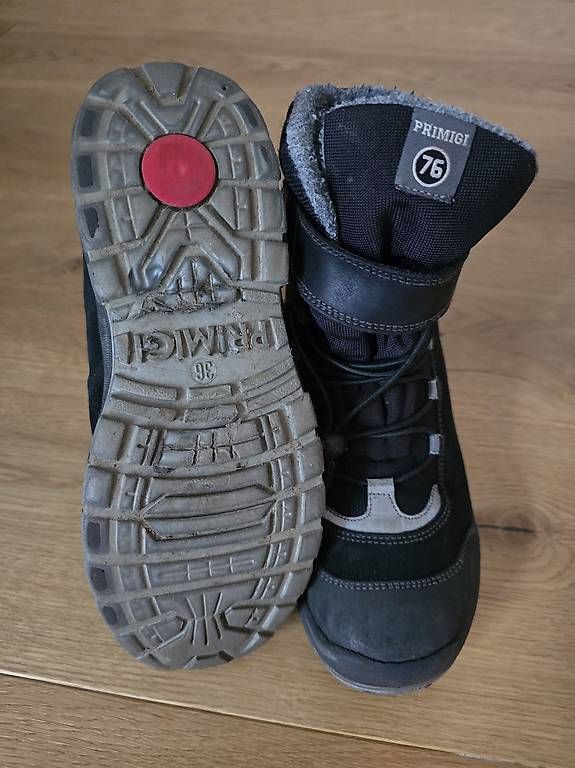 Scarpe per ragazzi: Primigi Winterstiefel, Grösse 36 – Usato da Stüsslingen venduto da Jersey_75 1