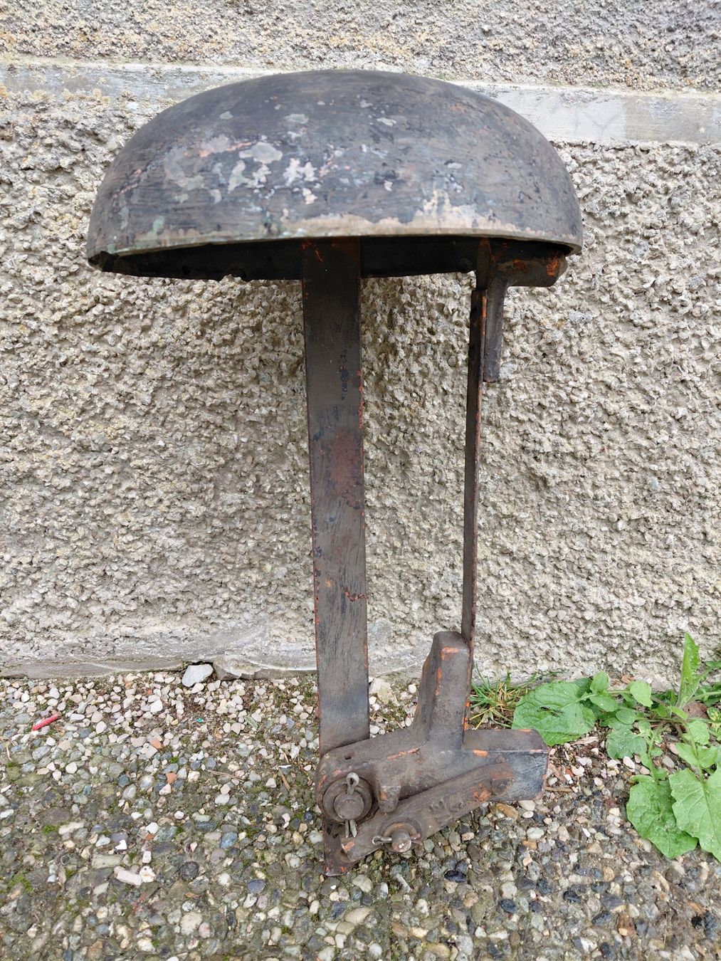 Campanacci mucche: Ancienne cloche de passage à niveau CFF – Usato da Noiraigue venduto da pel_ny7d