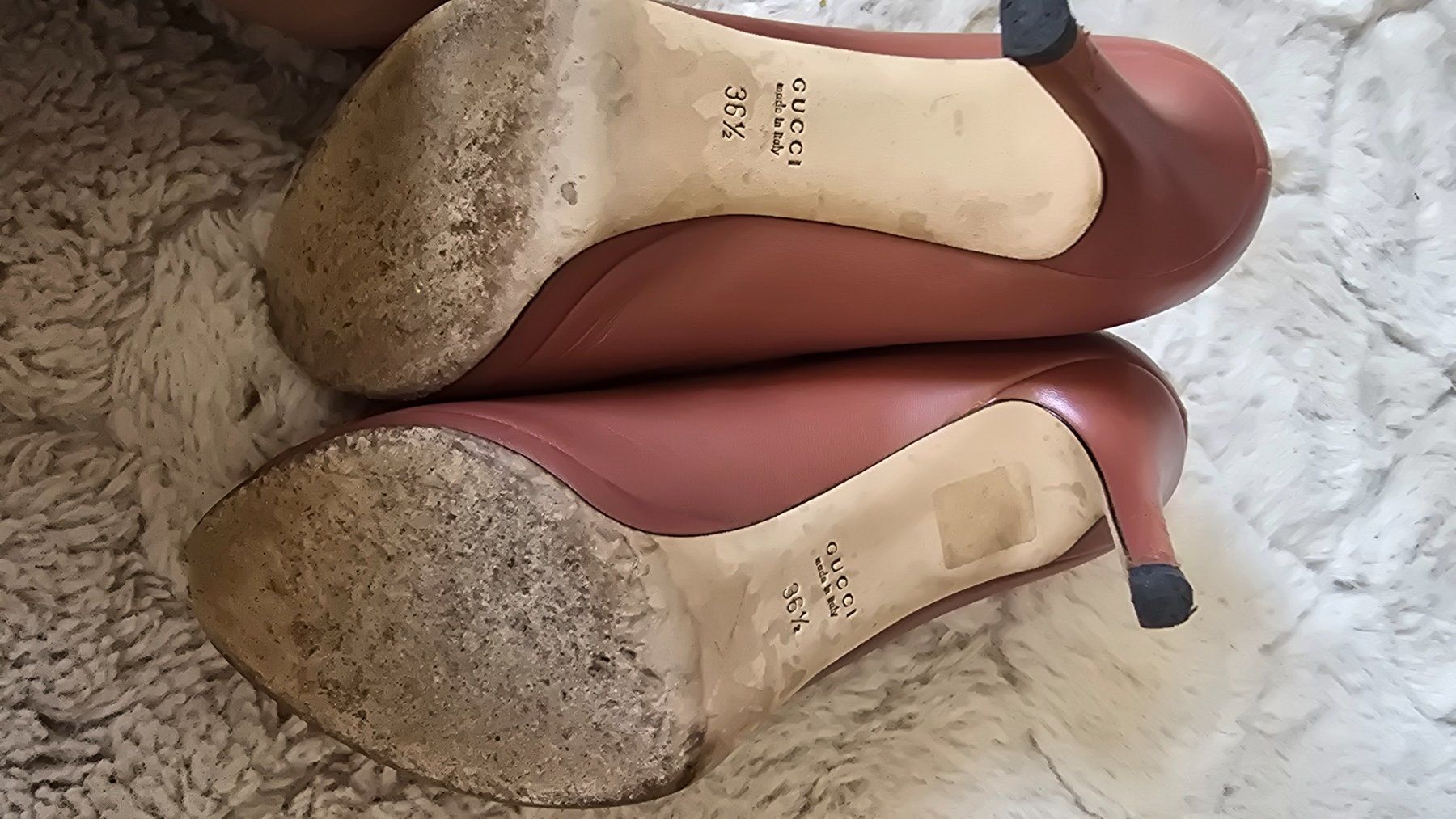 Gucci Damenschuhe: GUCCI – Gebraucht aus La Neuveville von p.sto 2