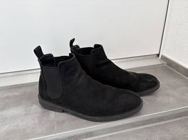 Chaussures noires en daim