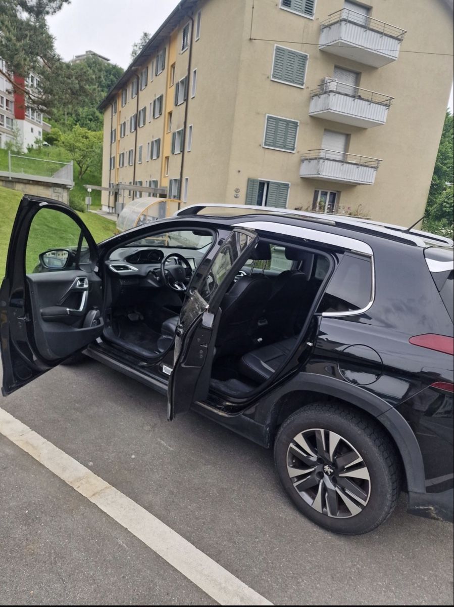 Peugeot Automobili: Peugeot 2008 PureTech 1.2 – Usato da Wolhusen venduto da mohammed_aissaoui 3