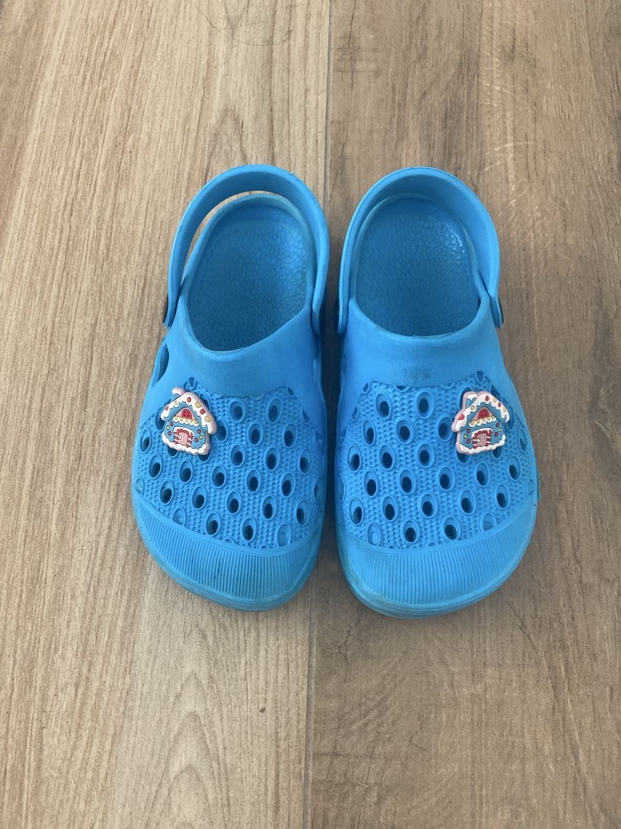 Herrenschuhe:     Blue Kids Clogs – Gebraucht aus Ettingen von mis_68gg