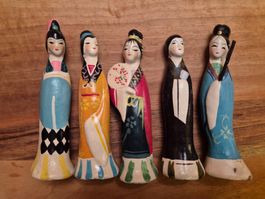 5 Chinesische traditionelle Püppchen, ca. 10 cm gross