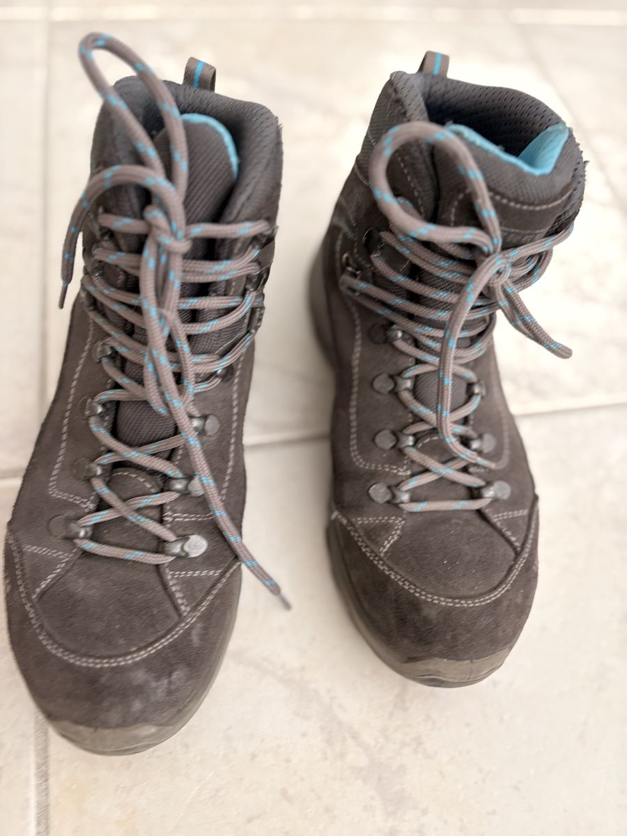 Everest Scarpe per ragazze: Wanderschuhe, Marke Everest, Grösse 40 – Usato da Dietlikon venduto da Bachtel97 5