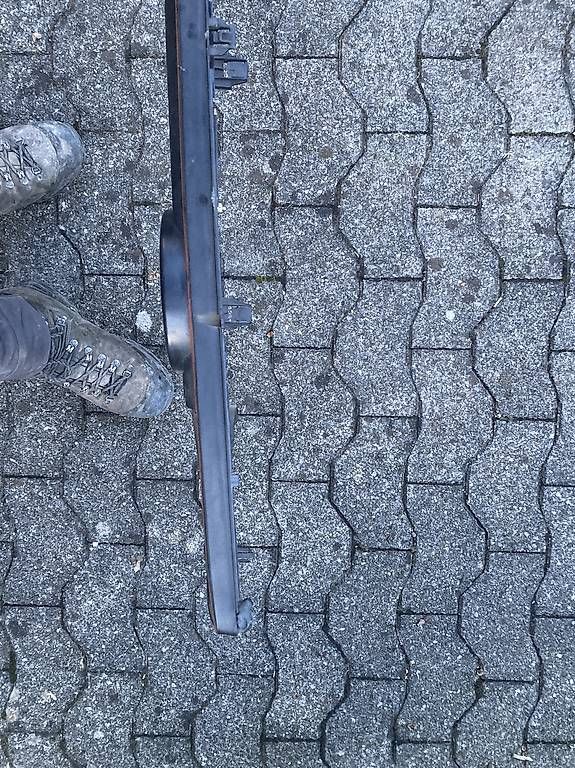Alle Autoersatzteile: Vw Golf 2 Dopppelscheinwerfer Kühlergrill  – Gebraucht aus Oberuzwil von paddy031 3