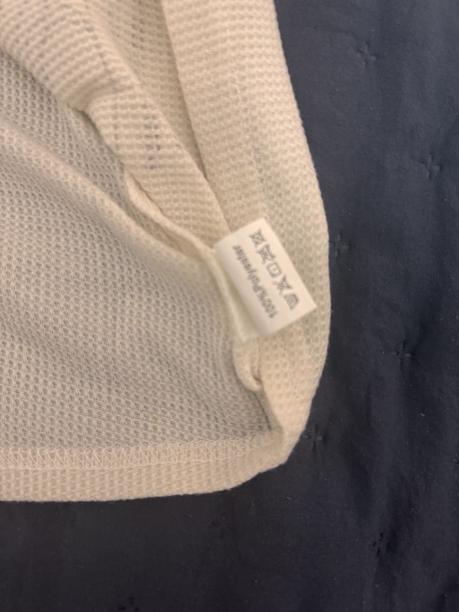 Hemden: T-shirt manches longues crème, M – Neu (gemäss Beschreibung) aus Avry-sur-Matran von Anarda 1