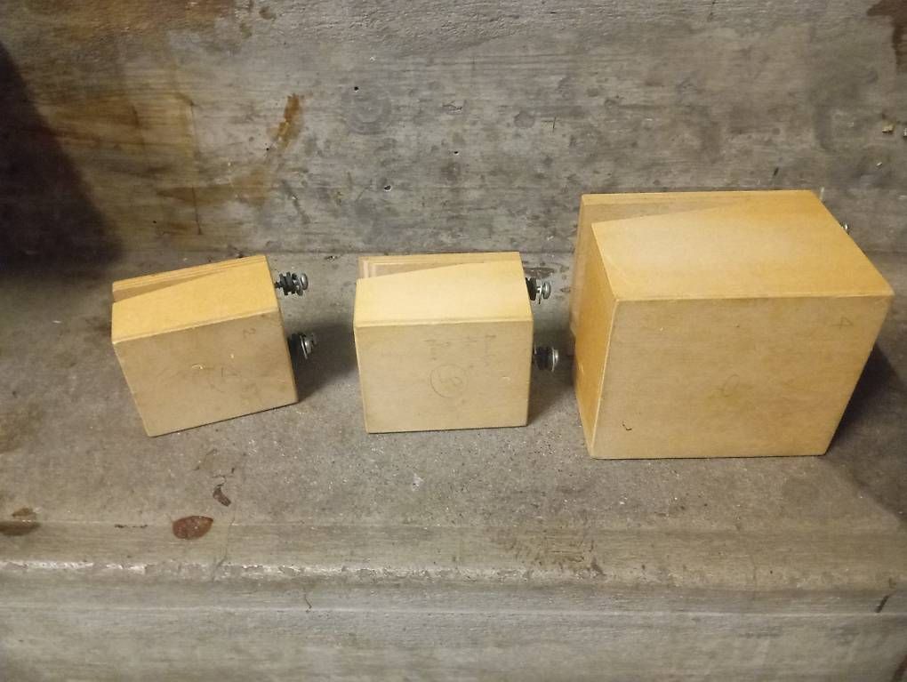 Strumenti musicali: Percussion Set Wood Bells – Usato da Basel venduto da Petergunn 2