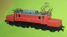 Kleinbahn H0: E 1020.43 ÖBB-Krokodil, Guss, mit 2 Motoren DC