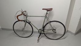 Retro Rennvelo – Vintage-Charme für deine Velotouren!