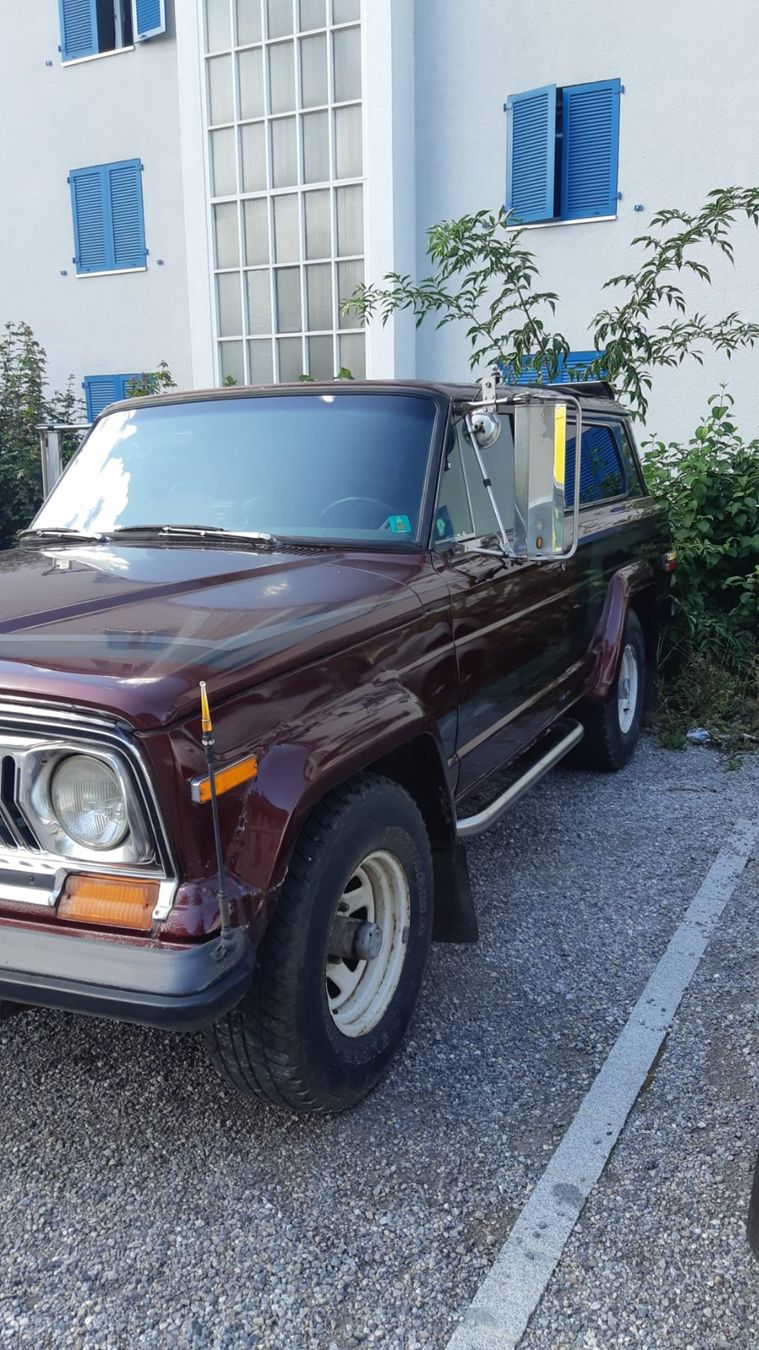 Autos: Jeep Cherokee Chief – D'occasion à Düdingen par Isenschmid52 1