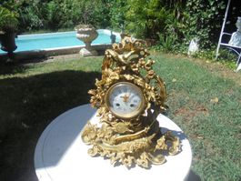 Antike Bronzependule vergoldet 1818