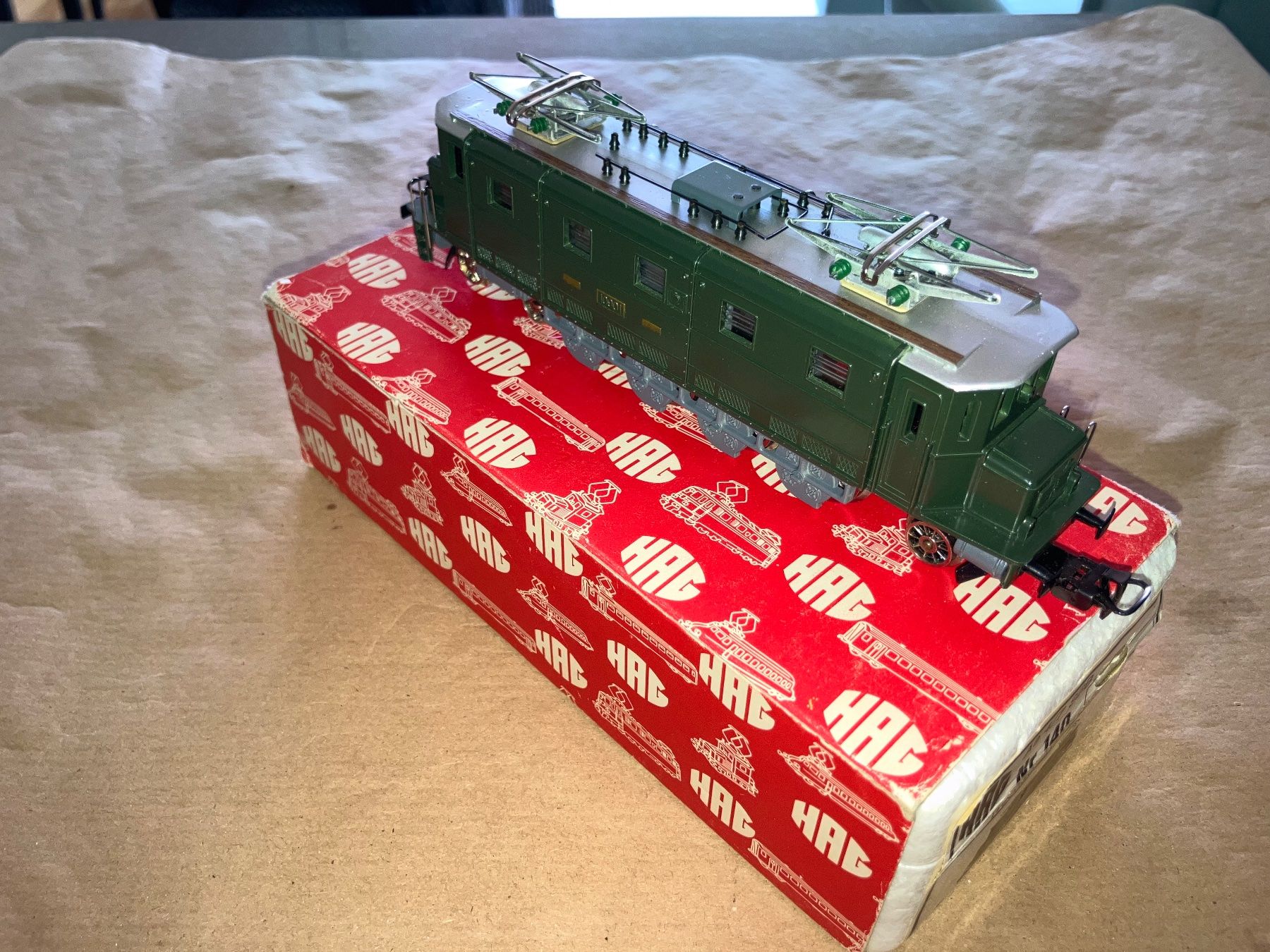 Hag Modellini di ferrovie: HAG Ae 4/7 10901 der SBB, Art. Nr. 140 – Difettoso da Bütschwil venduto da Semaphor 5