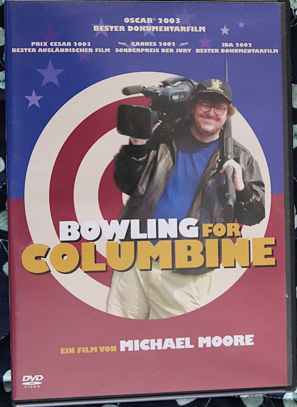 Tutti i DVDs: Bowling for Columbine von Michael Moore – Usato da Glattfelden venduto da Sirax