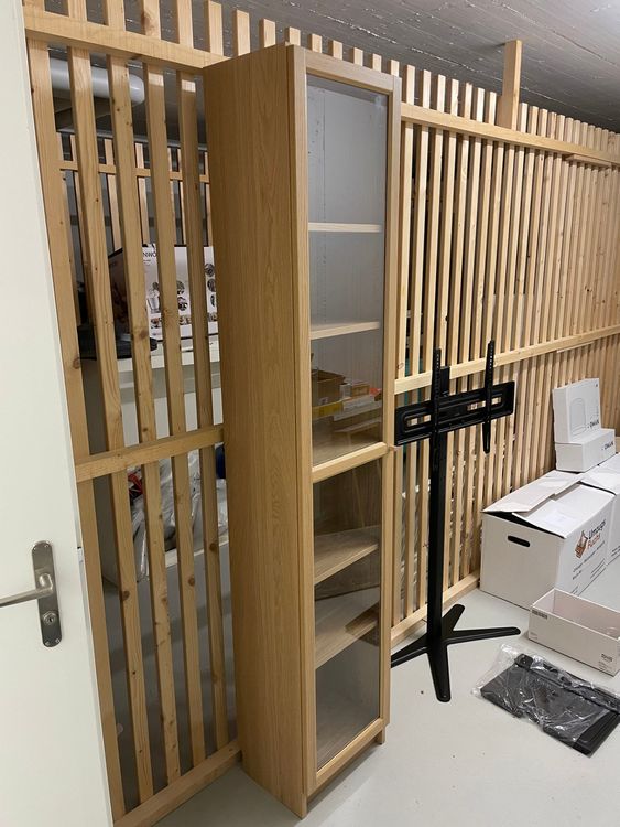 IKEA BILLY Bücherregal mit Glastür Kaufen auf Ricardo