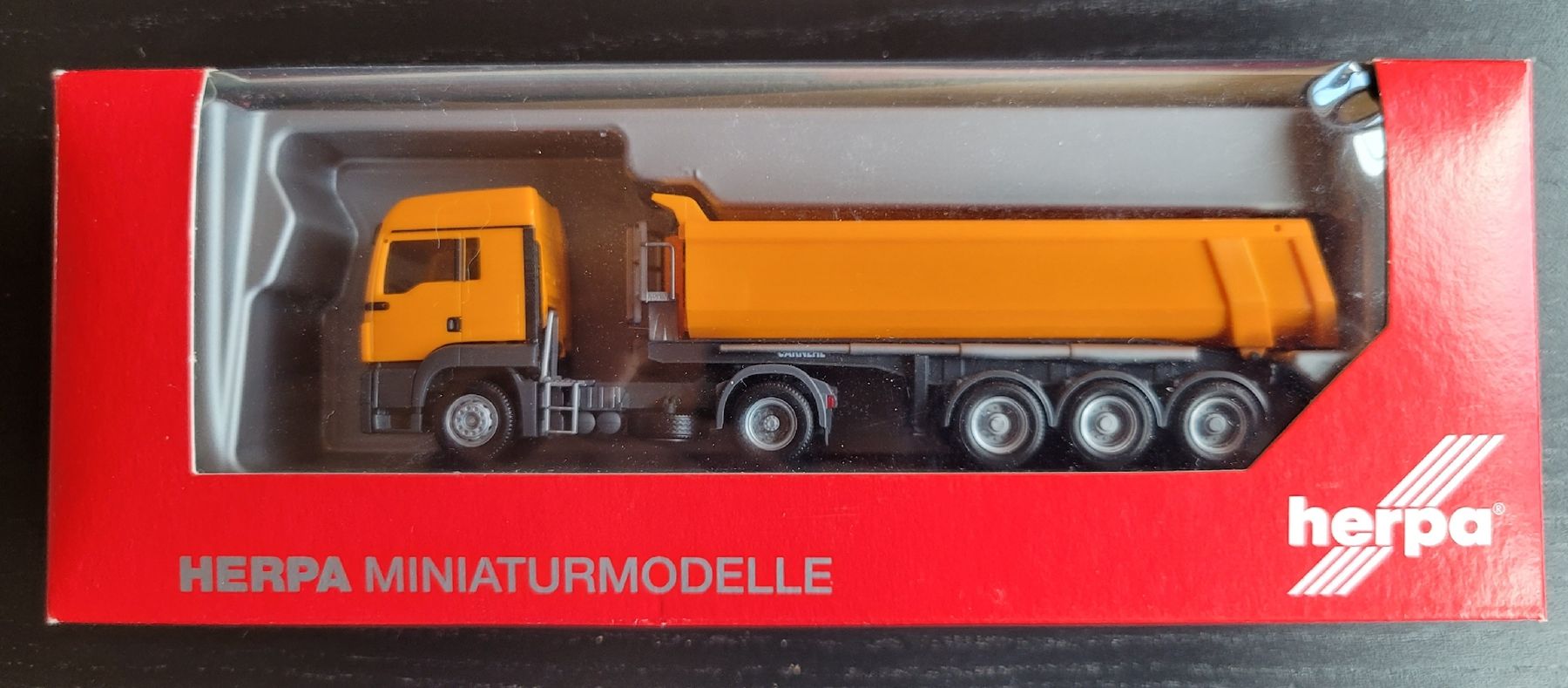 Herpa Kits de montage: Herpa Modelle 1:87 – D'occasion à Hettiswil par kuese85 2