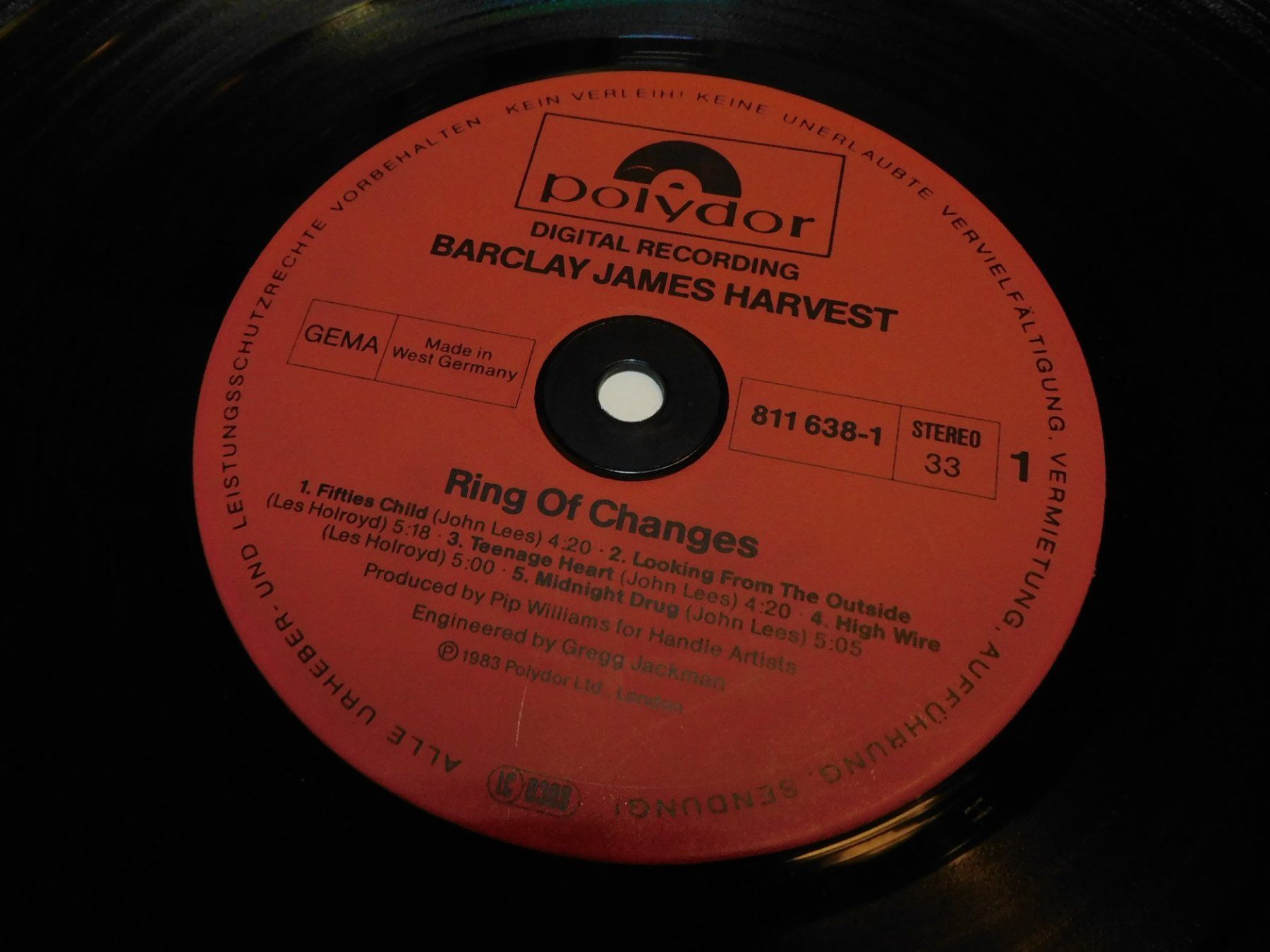 Dischi in vinile: LP - Barclay James Harvest Ring of Changes  - 1983 – Usato da Sursee venduto da 76 1