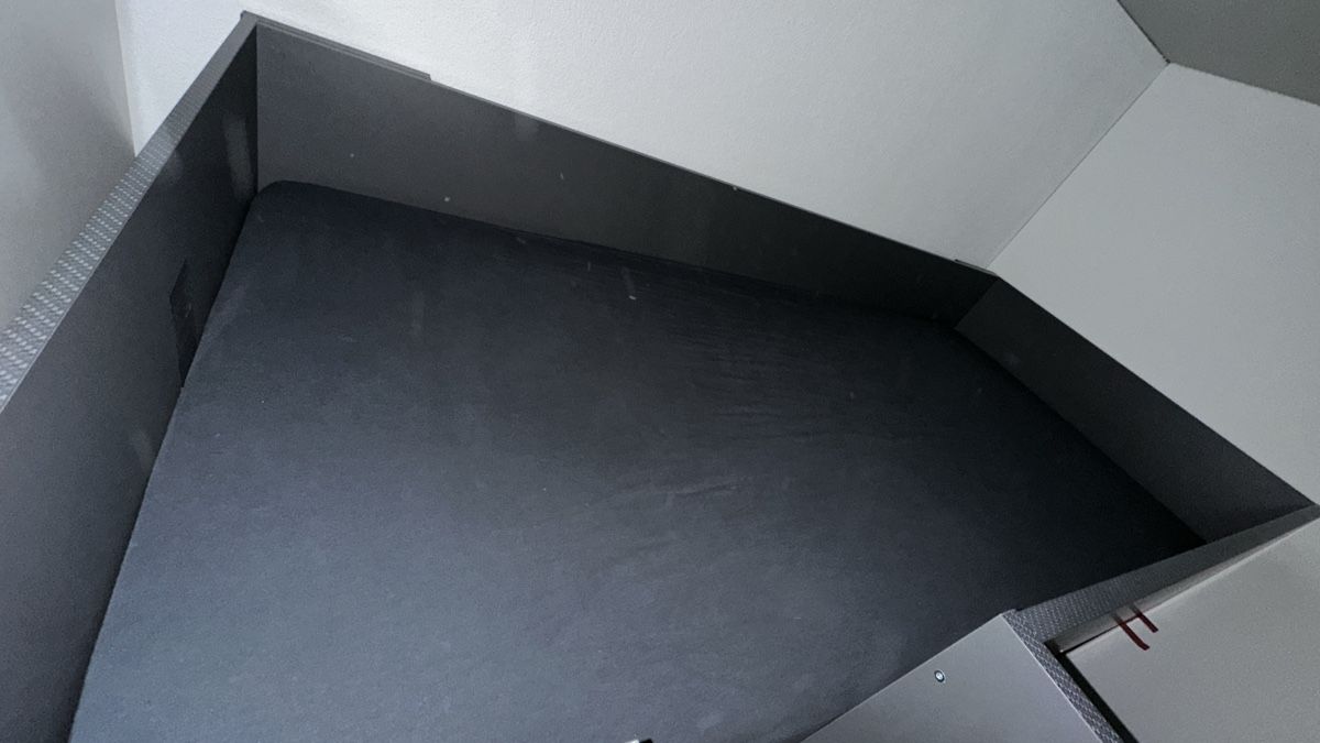 Letti: Hochbett mit Schreibtisch – Nuovo (secondo la descrizione) da Niederuzwil venduto da ZurloMarco 5