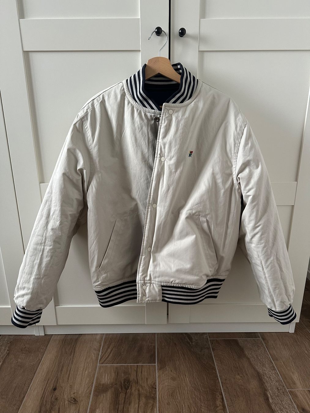 Giacche: Aime Leon Dore Reversible Varsity Jacket Navy/Cream – Nuovo (secondo la descrizione) da St.Gallen venduto da BrkG 2