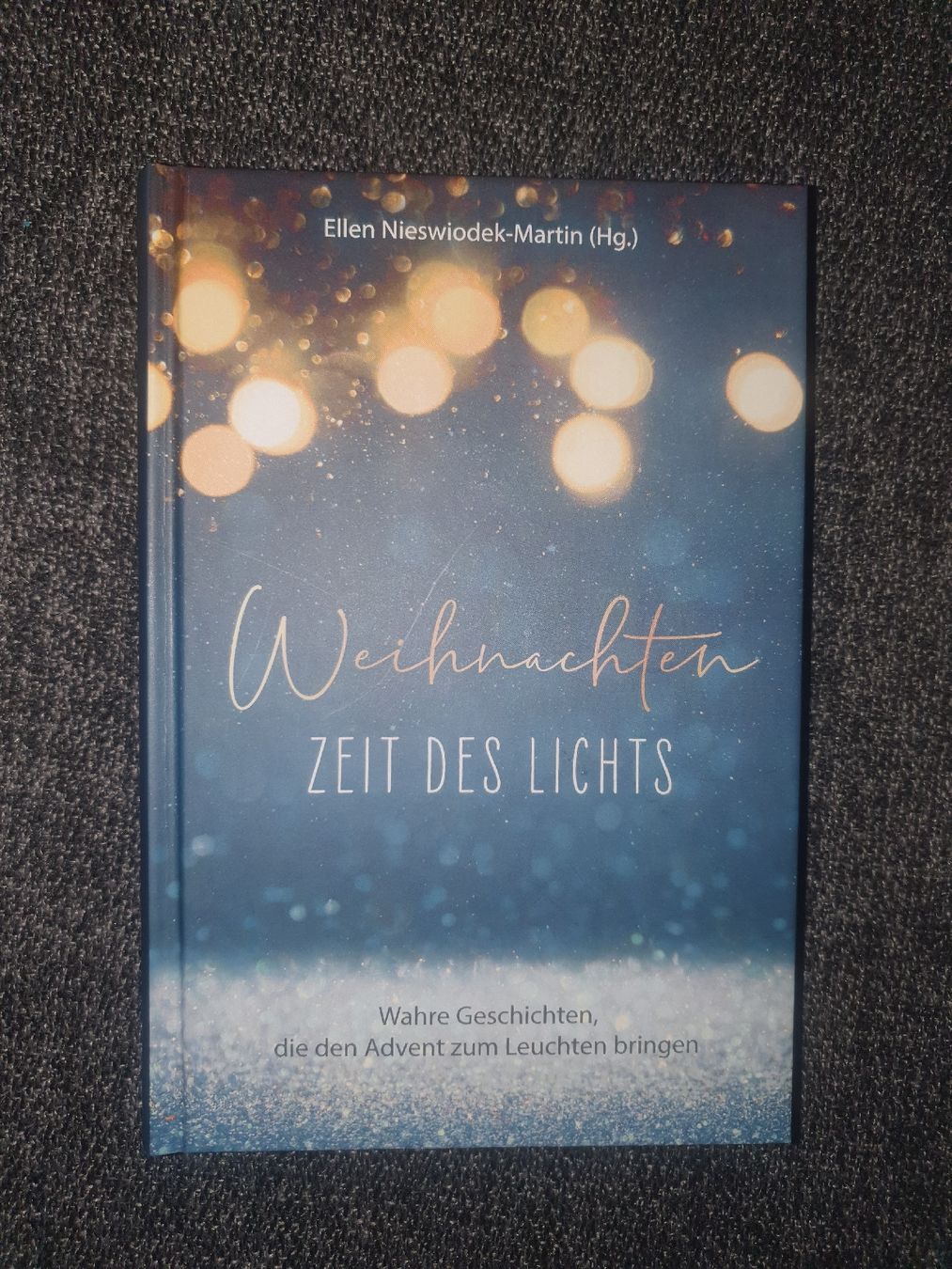 Libri: Weihnachtszeit! Buch "Zeit des Lichts" – Usato da Moosseedorf venduto da Sonnenschein..