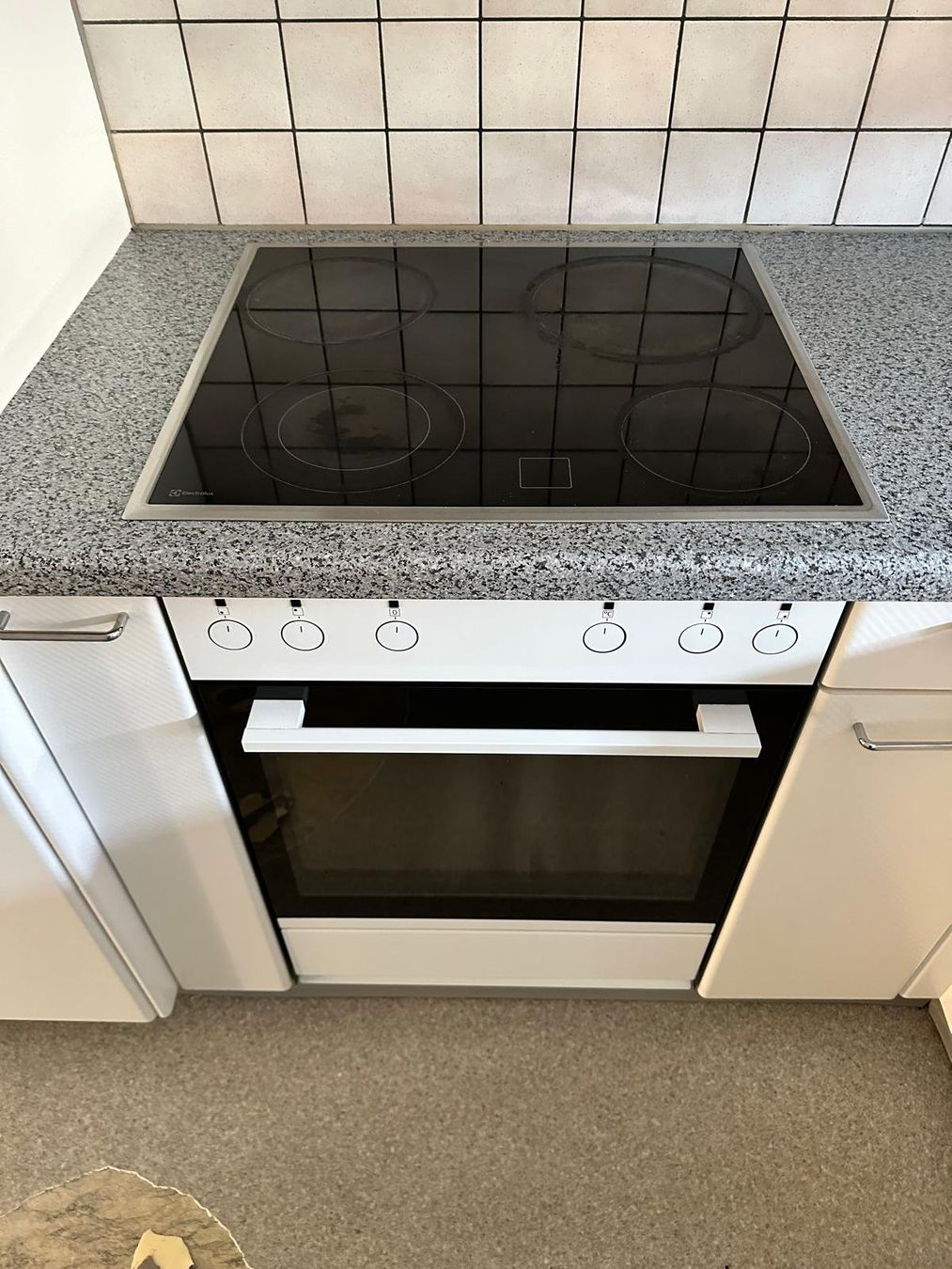 Electrolux Forni: Backofen Electrolux - mit Glaskeramik – Usato da Spreitenbach venduto da Space_X 1