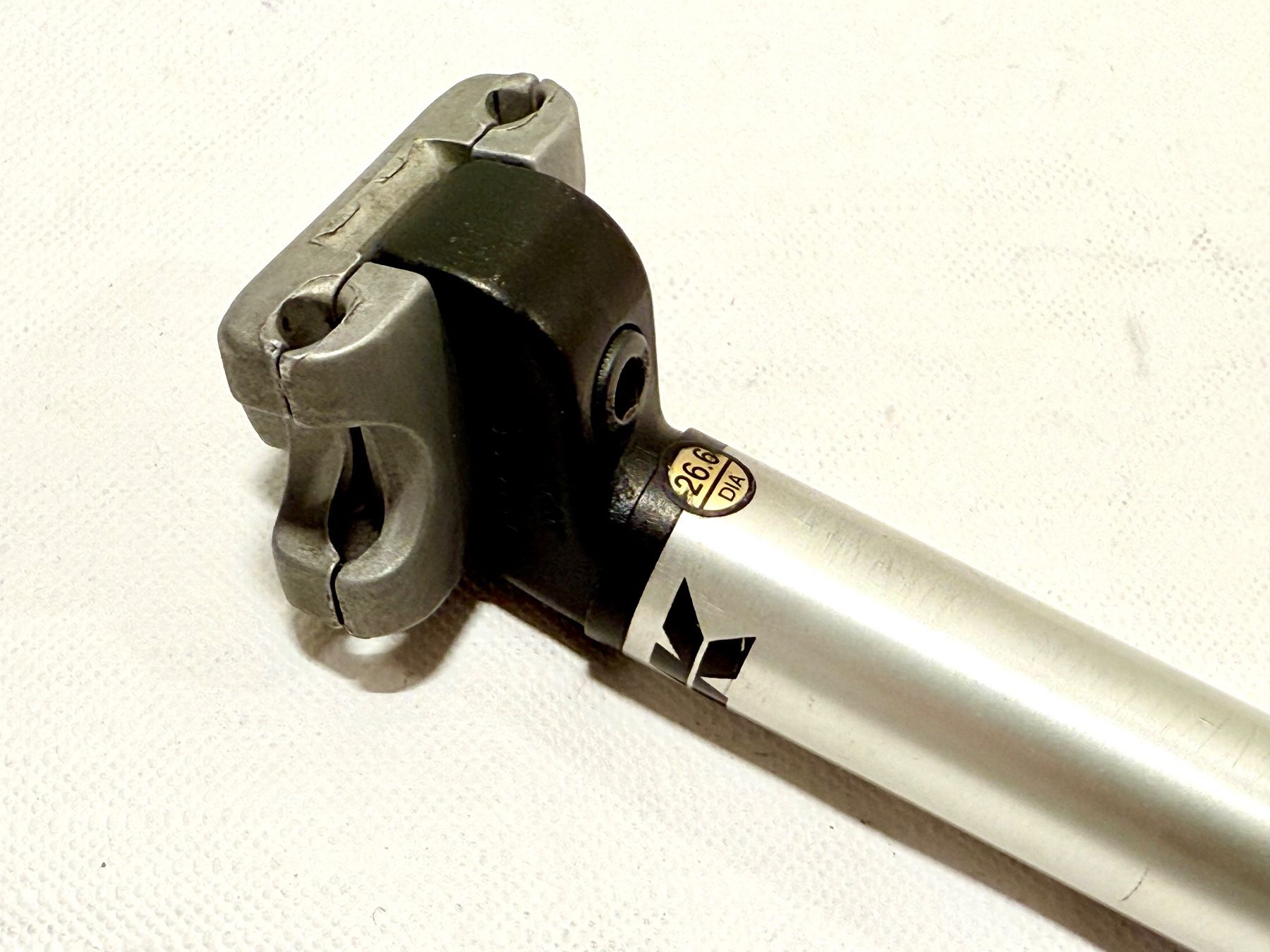 Pezzi di ricambio: strong K Seat Post Sattelstütze 26.6mm – Usato da Luzern venduto da bikeandbeltcom 3