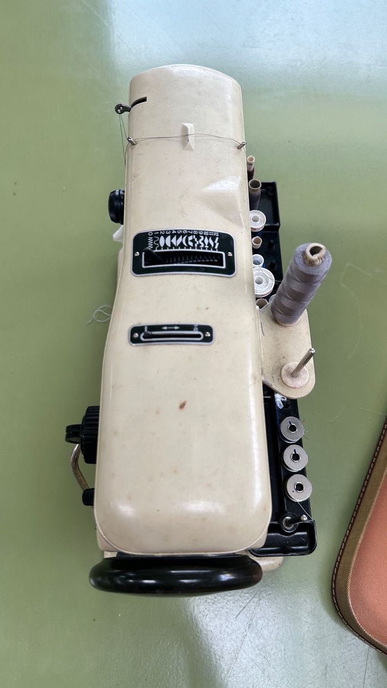 Bernina Nähmaschinen: Bernina Record 530 – Gebraucht aus Regensdorf von Powershift2 9