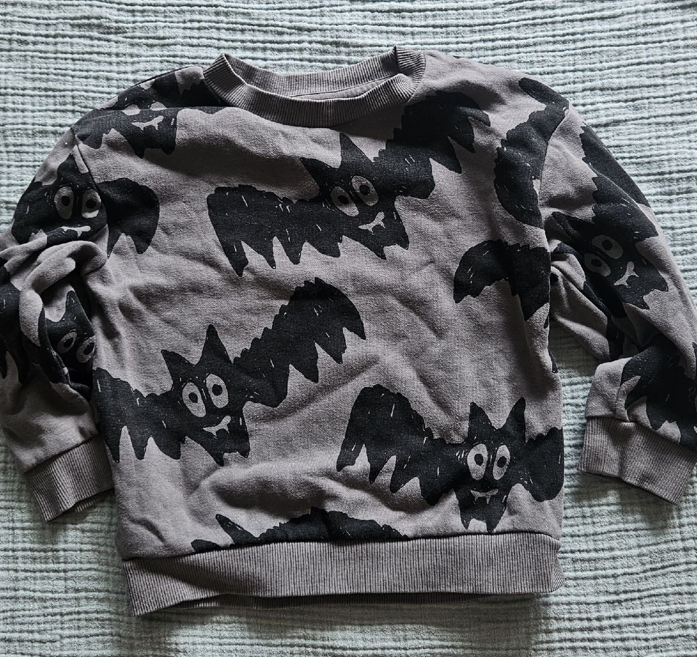 H&M Maglioni & Felpe: Pullover Fledermaus, Gr. 98/104 – Usato da Zürich venduto da Freya36