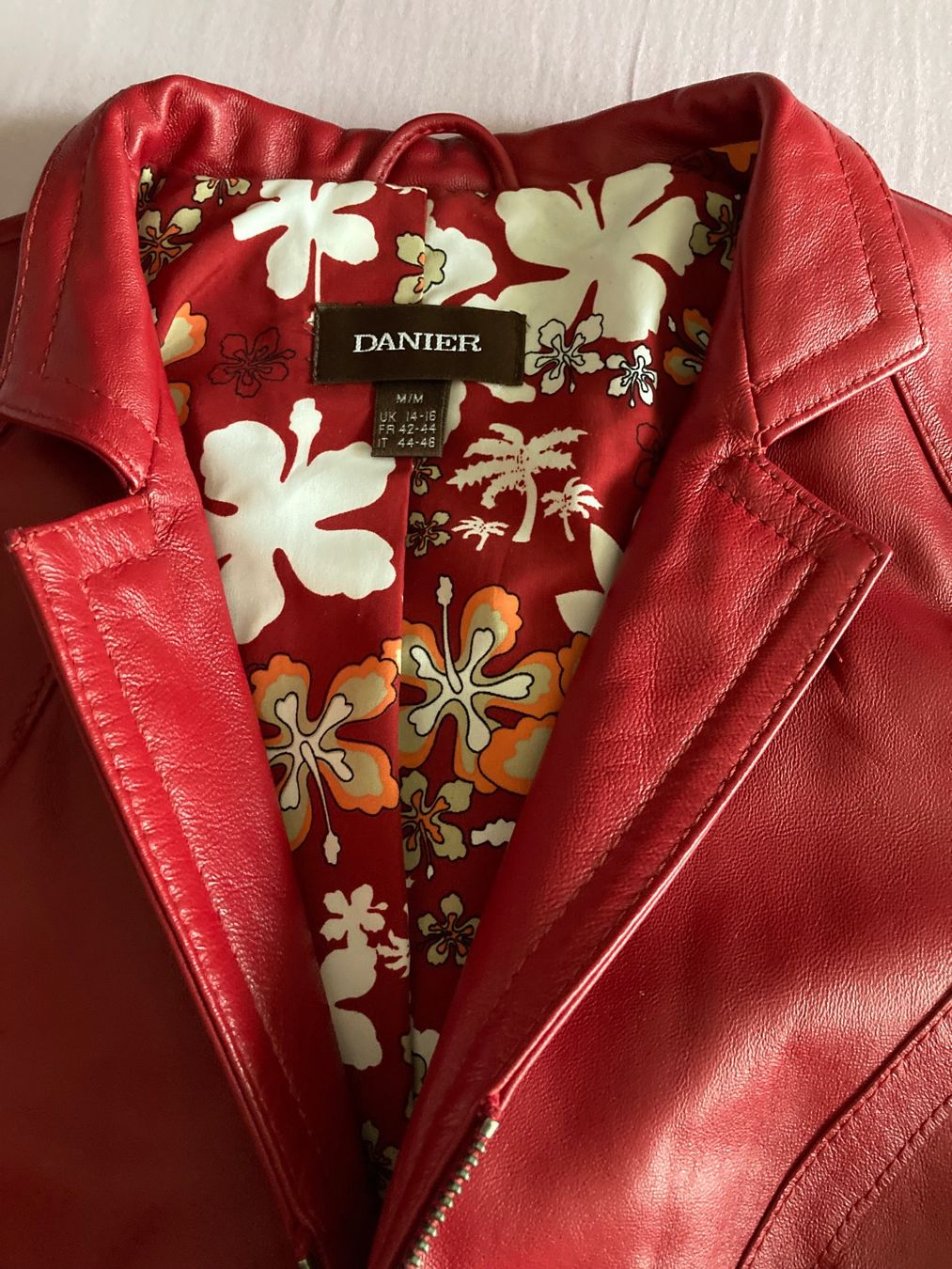 Giacche: DANIER Lederjacke Damen M/40 – Usato da Winterthur venduto da wintidizi 1