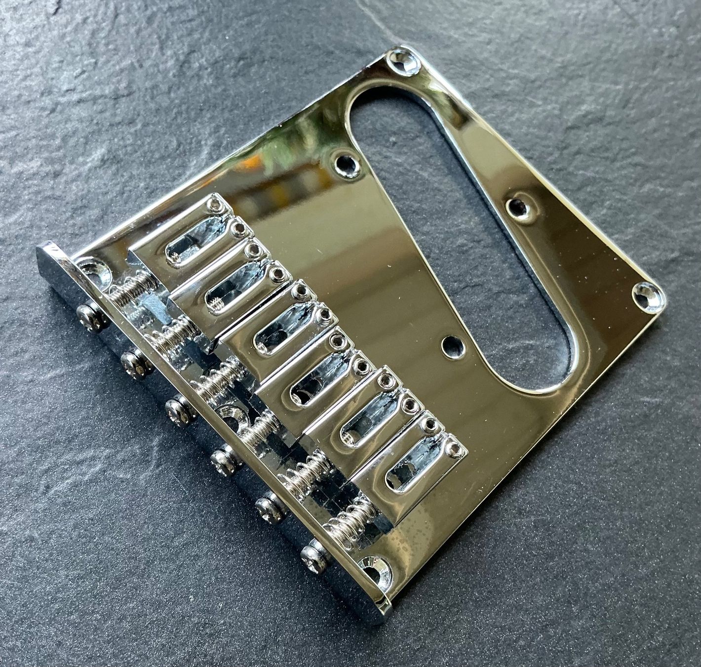 Strumenti musicali: Telecaster Bridge 6 Saddles Chrome – Nuovo (secondo la descrizione) da Rümlang venduto da barognoni 4