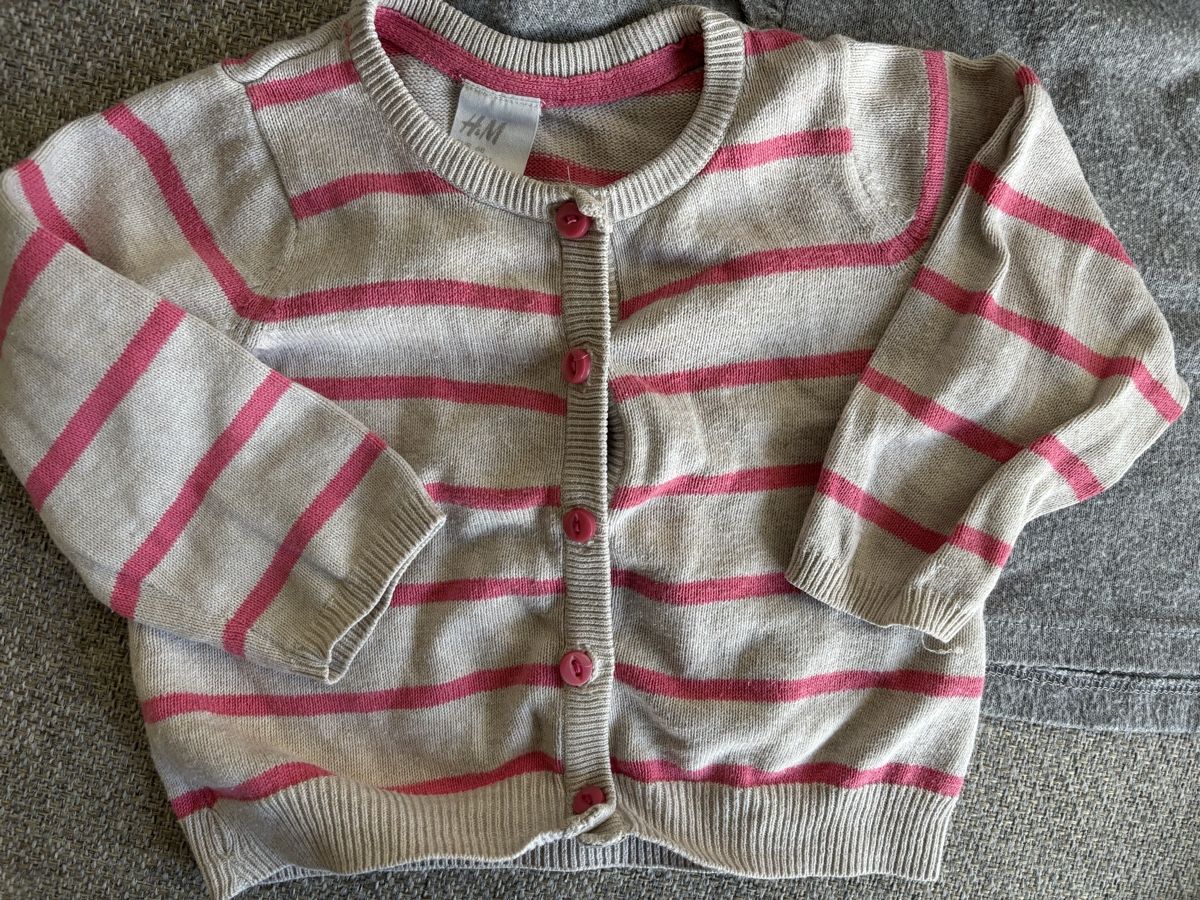 H&M Lotti & Set di vestiti: 3 Mädchenpullover Zara, H&M Gr. 68 – Usato da Bern venduto da Mars064 3