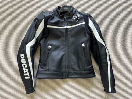 Ducati Dainese Damen Lederjacke, Grösse 40 (XS), Top Zustand