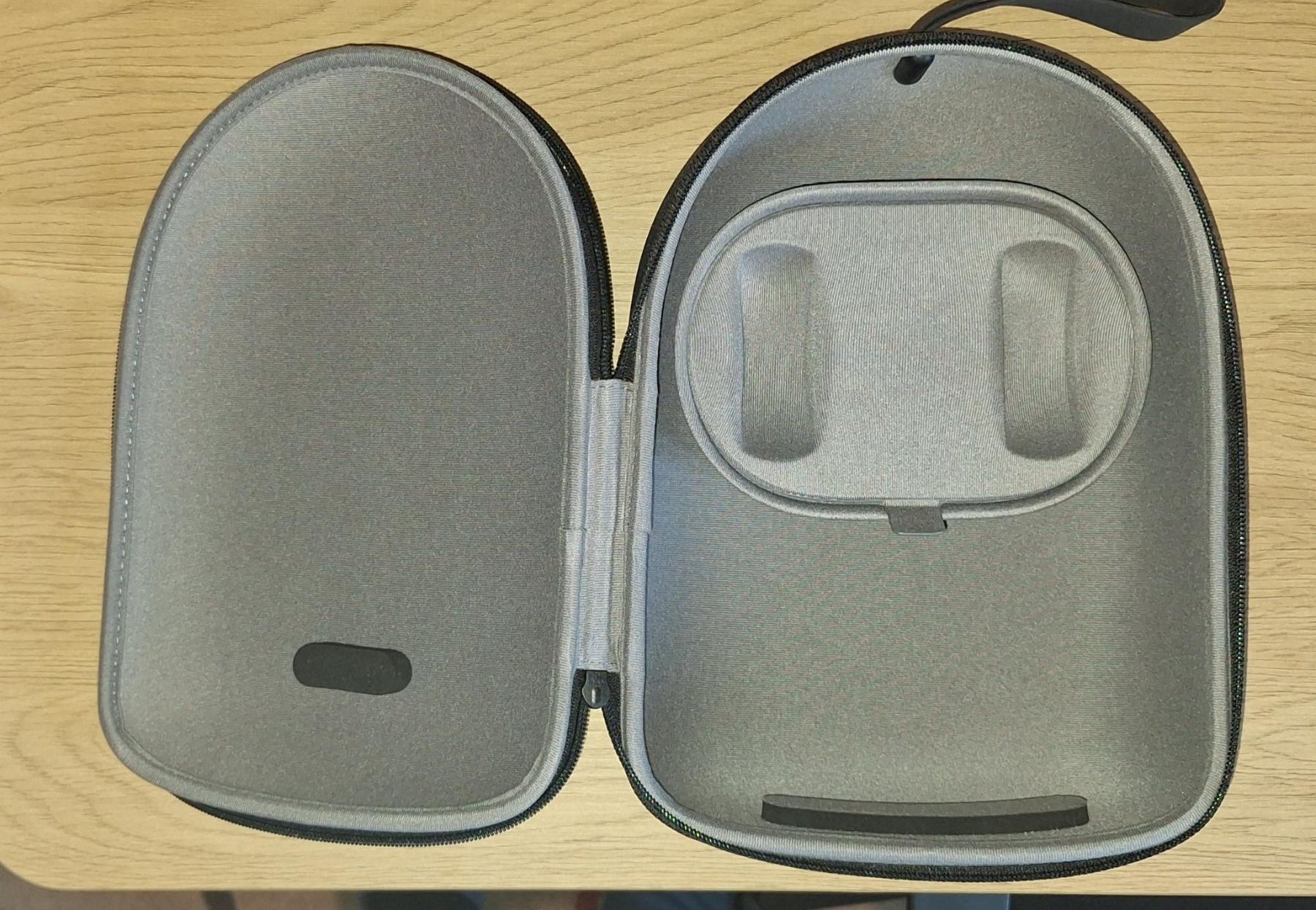Casco VR: Oculus Quest Travel Case / Etui – Nuovo e nell'imballaggio originale da Genève venduto da BrickFanGe 5