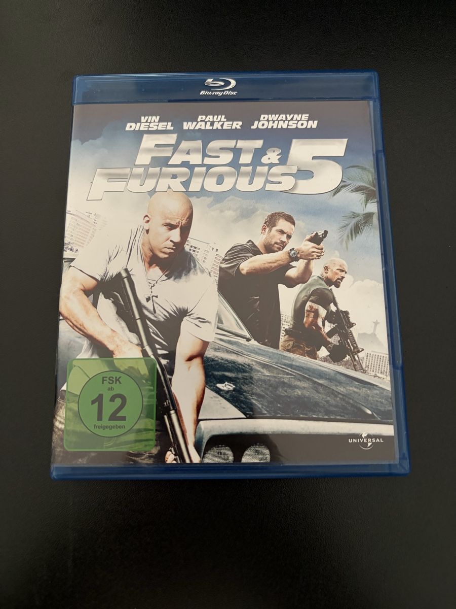 Tutti i DVDs: Fast & Furious 5 - Blu-ray – Nuovo (secondo la descrizione) da Dättlikon venduto da skabdan