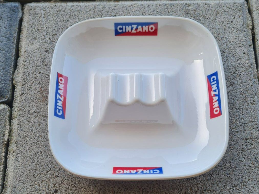 Ornamin Portacenere: Rauchen / Zigarren / Aschenbecher / CINZANO / ORNAMIN – Nuovo (secondo la descrizione) da Safenwil venduto da Husqi2000