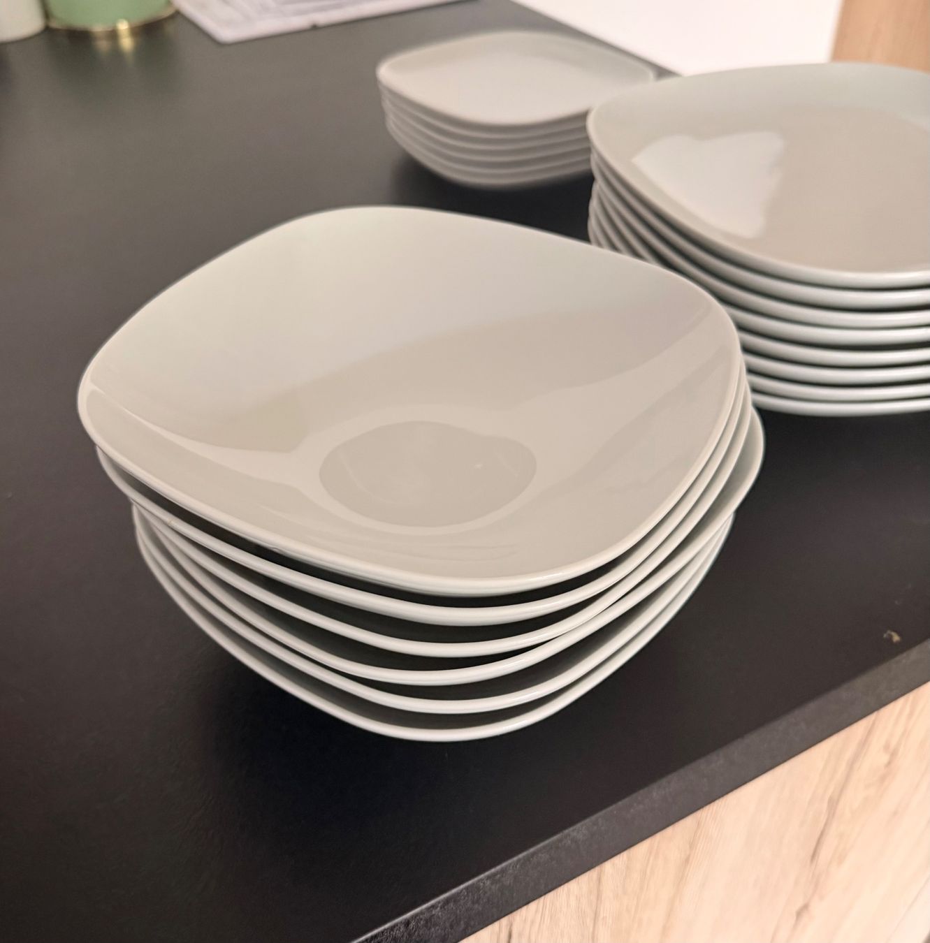 Piatti: Vaisselles Ikea – Usato da Moudon venduto da dia_2hpr