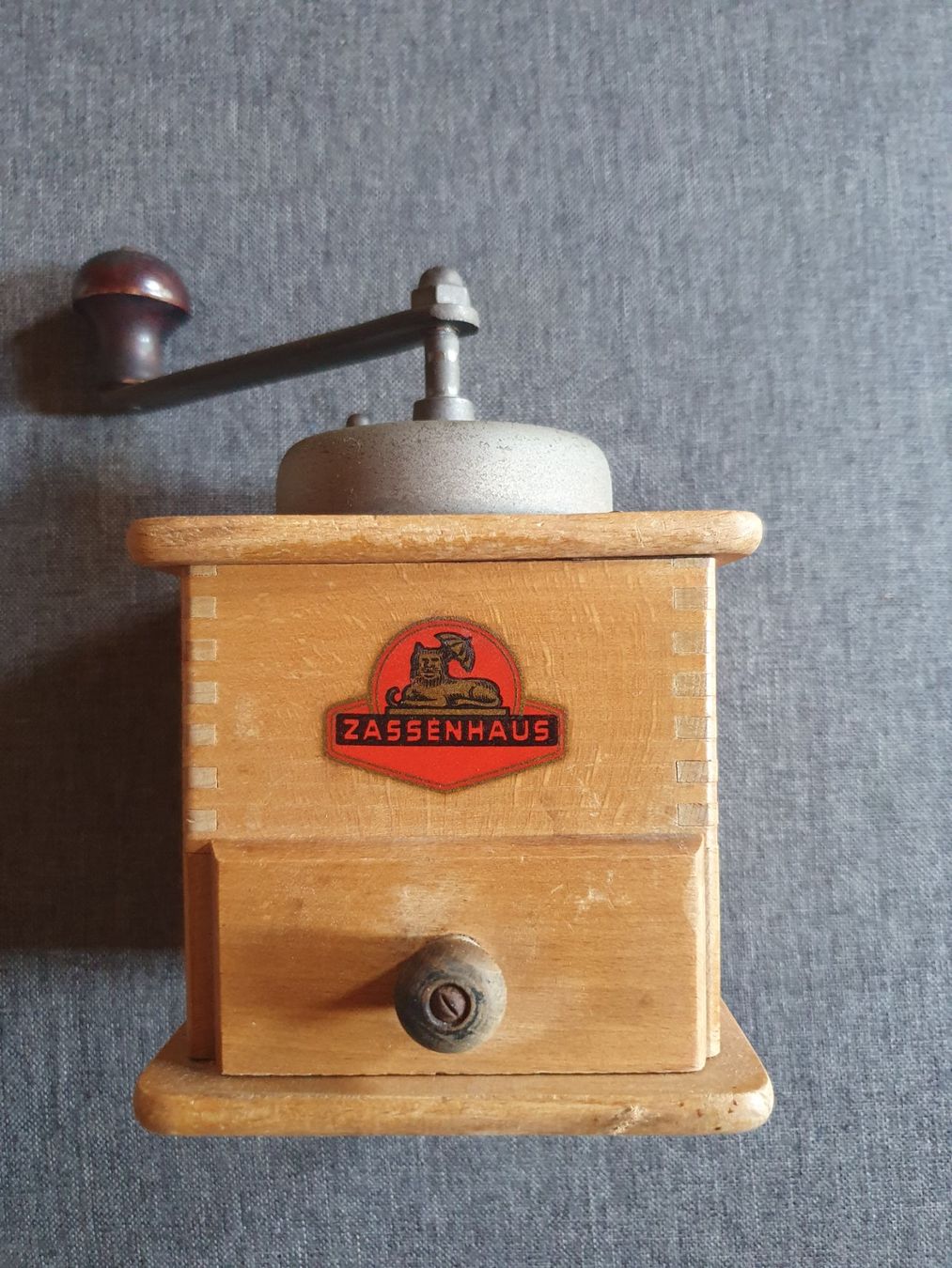 Macchine per caffè & Macchine per espresso: Antike Kaffeemühle Zassenhaus – Usato da Bettlach venduto da Koe020