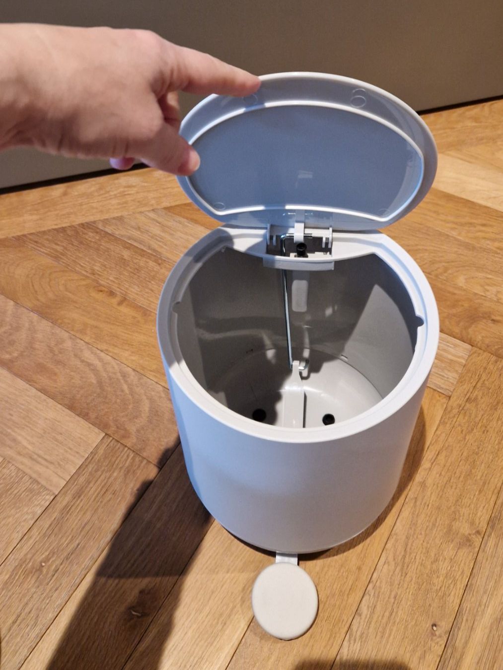 Cestini per rifiuti: Zone Denmark Nova 3L pedal bin, light grey – Nuovo (secondo la descrizione) da Adliswil venduto da fashionholic 1