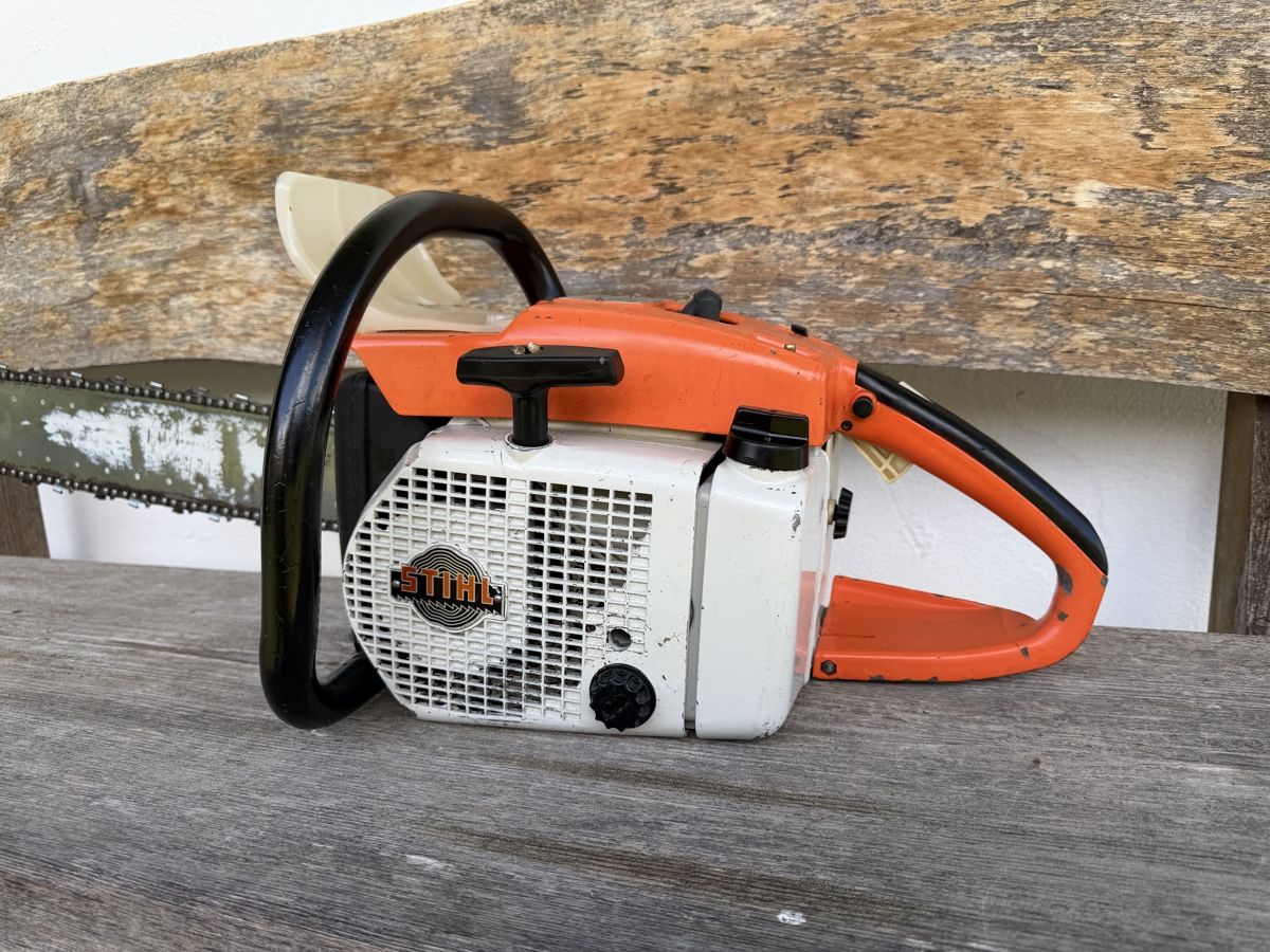 Stihl Scies: Stihl 045 AV Motorsäge – Défectueux à Valzeina par 72Max13 1