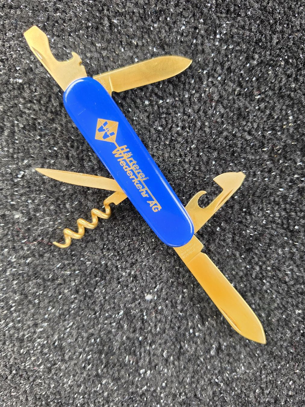 Victorinox Taschenmesser: Victorinox  Sackmesser – Gebraucht aus Gossau SG von Vato_007