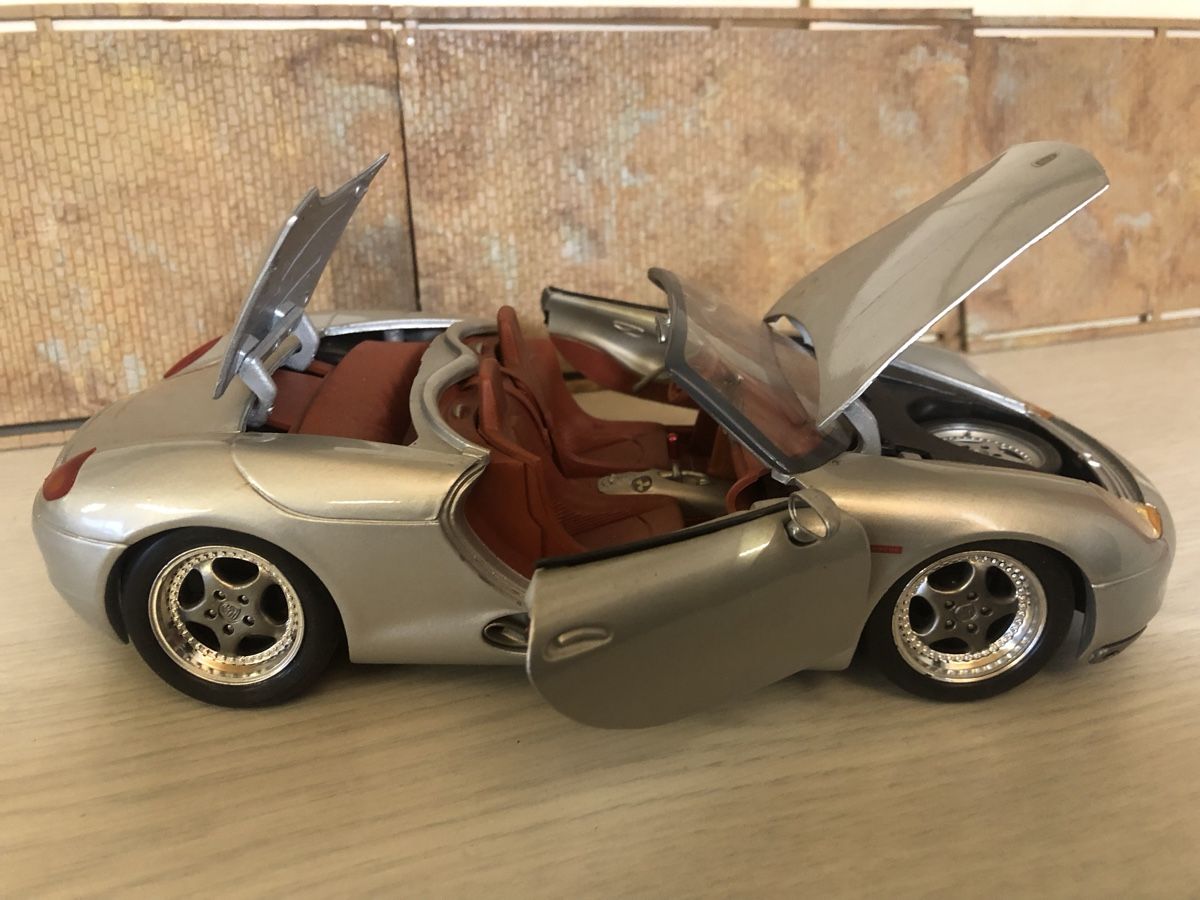 Porsche Modellini d'auto: Porsche Boxster Cabriolet 1/18 Modell – Usato da Belp venduto da Kbasic 5