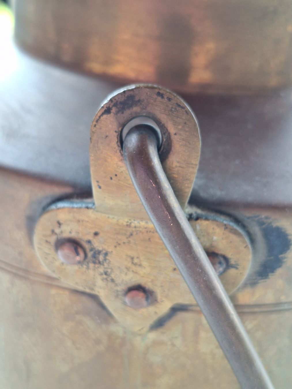 Altro per la casa: GARTENDEKO - ALTER METALLEIMER - MESSING ? – Usato da Huttwil venduto da Kunterbuntli 1