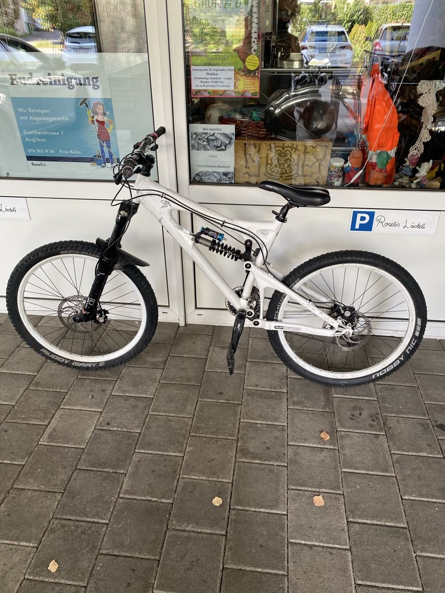 Biciclette: Velo  – Usato da Anglikon venduto da Teyfik