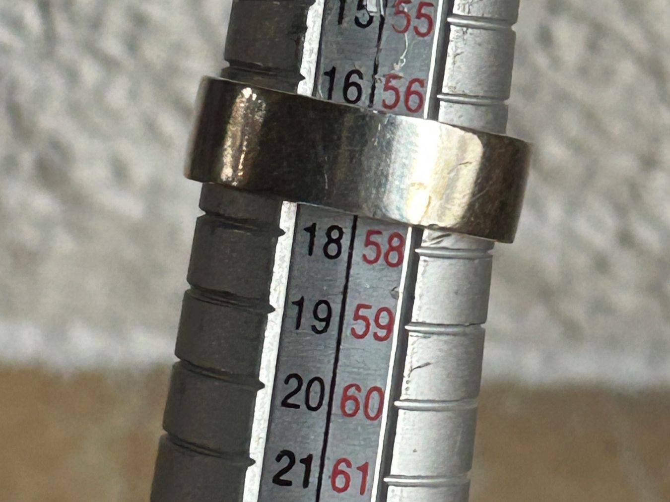 Anelli: Silber Ring mit grünem Stein (Grösse 57) – Usato da Laufen venduto da Bellebellezza 7