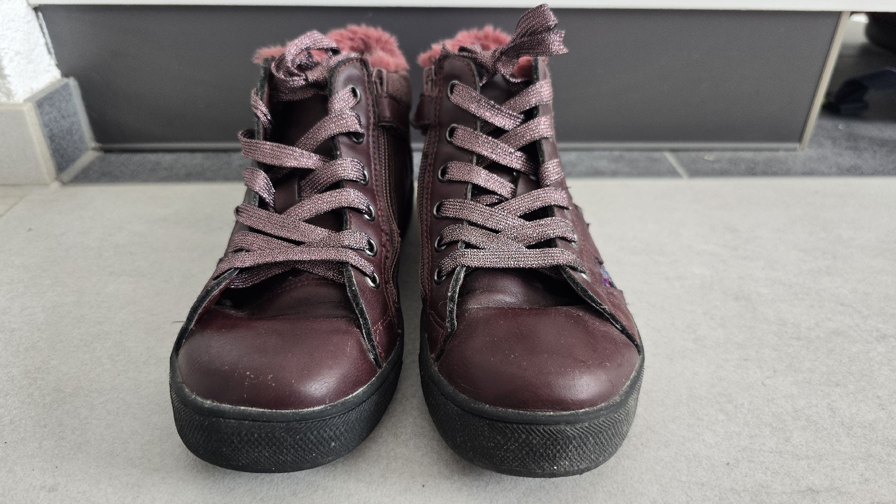 Scarpe per ragazze: Schuhe Friboo gr. 33 – Usato da Wängi venduto da tamaso11 2
