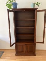 Vitrine / Schrank
