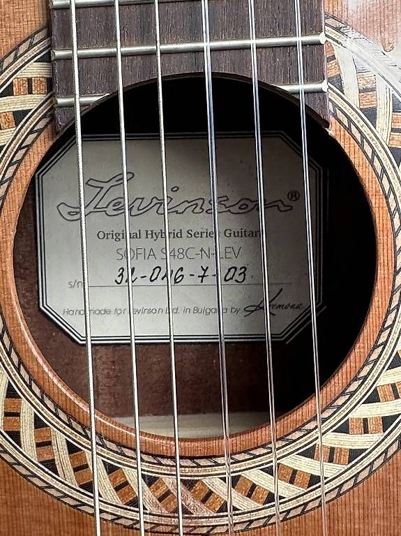 Strumenti musicali: Gitarre Levinson Original Hybrid Sofia S48C-N-LEV – Usato da Dachsen venduto da Alexli11 2