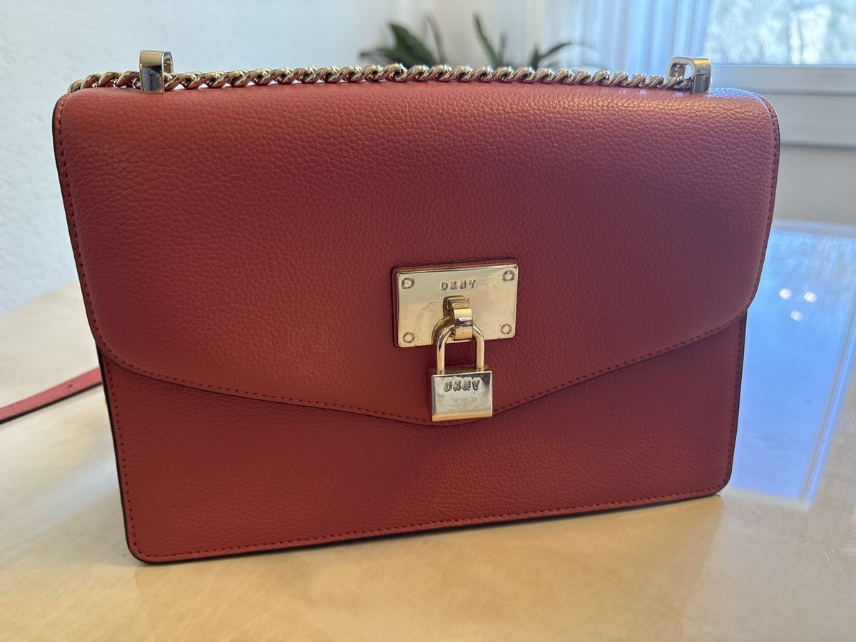 DKNY Borse da donna: DKNY Leder Tasche – Usato da Embrach venduto da shila_03 6