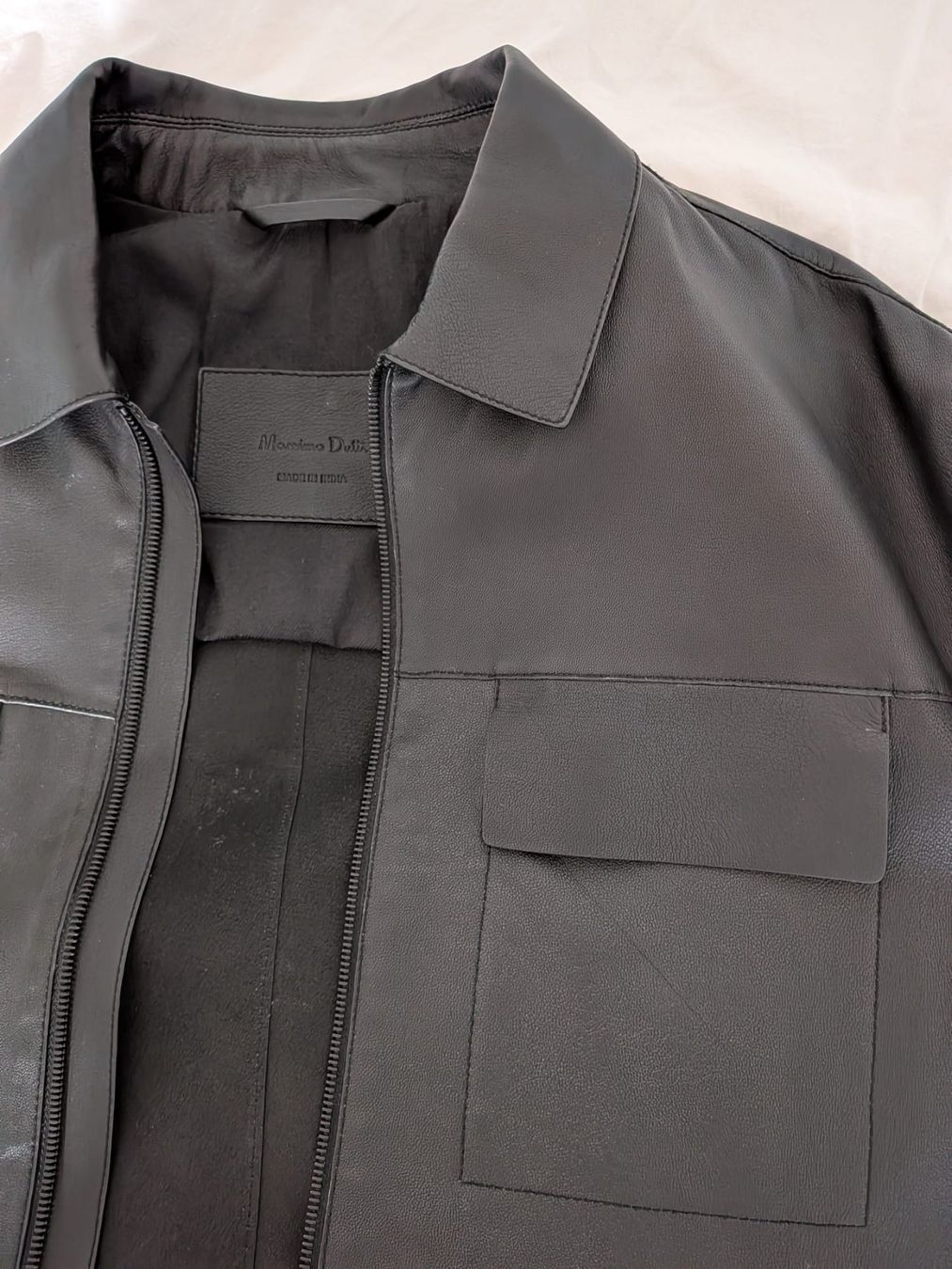 Massimo Dutti Giacche: Veste en cuir Massimo Dutti – Usato da Lausanne venduto da Akkadis 1