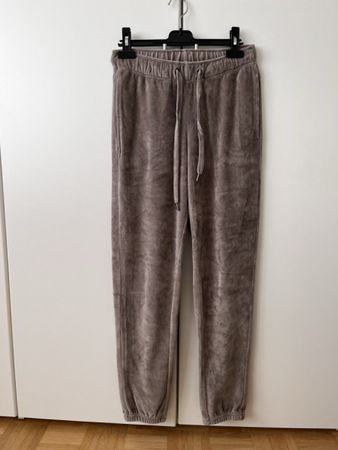 Juvia Sweatpants Velours Gr. XS